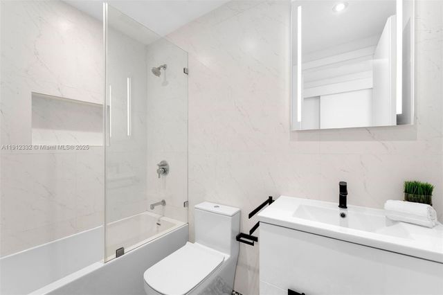 6103 Aqua Ave 504, Miami Beach, FL 33141