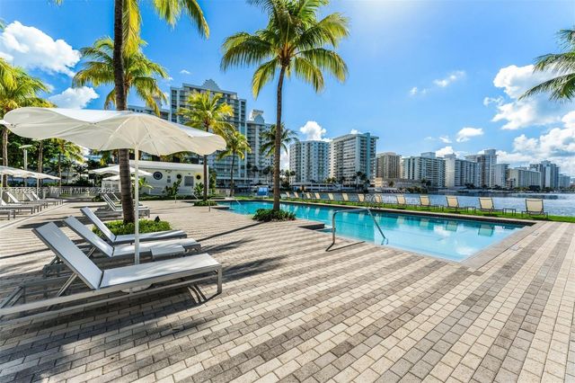 6103 Aqua Ave 504, Miami Beach, FL 33141