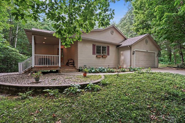 3334 Clearview Lane, Saugatuck Twp, MI 49453