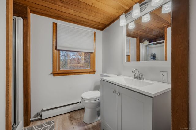 36 Watrous Avenue, Groton, CT 06355