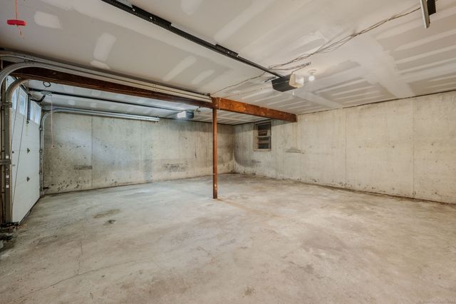 36 Watrous Avenue, Groton, CT 06355