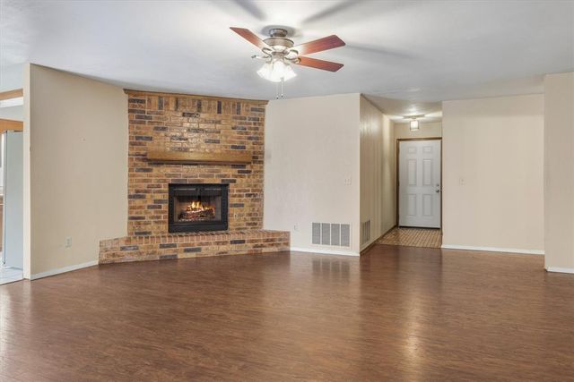 8829 NW 84th Street, Oklahoma City, OK 73132