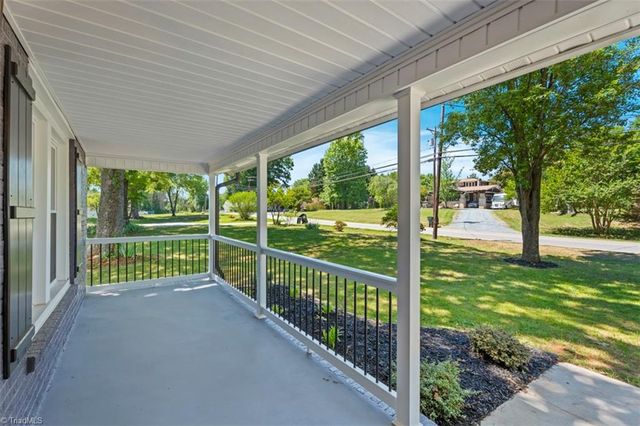 632 Stokesburg Road, Walnut Cove, NC 27052