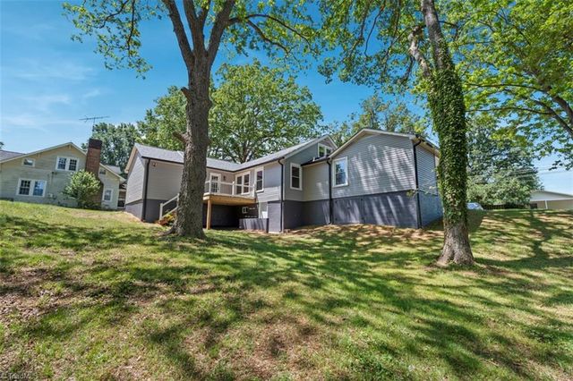 632 Stokesburg Road, Walnut Cove, NC 27052
