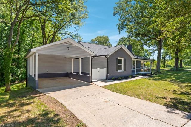 632 Stokesburg Road, Walnut Cove, NC 27052