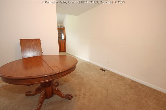 1302 Hunters Ridge Road, Charleston, WV 25314