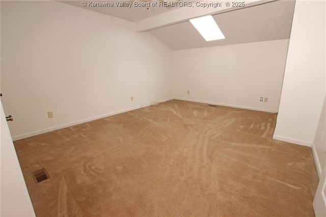 1302 Hunters Ridge Road, Charleston, WV 25314