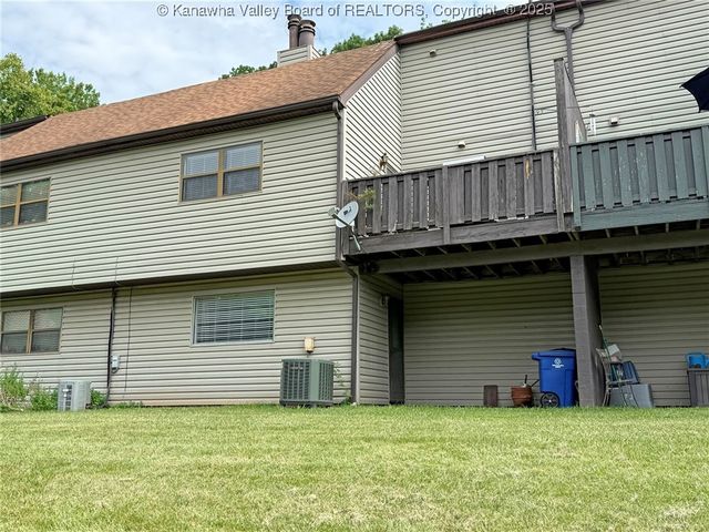 1302 Hunters Ridge Road, Charleston, WV 25314