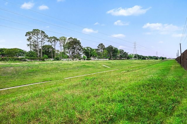 7339 Hinsdale Drive, Pasadena, TX 77505