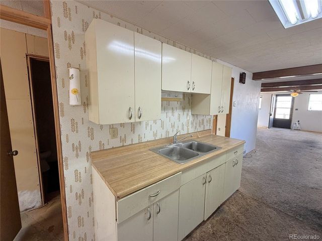 426 3rd St, Hugo, CO 80821