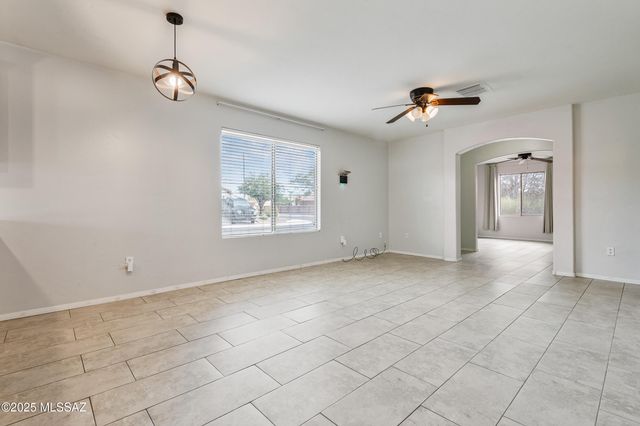 11838 W Thomas Arron Drive, Marana, AZ 85653