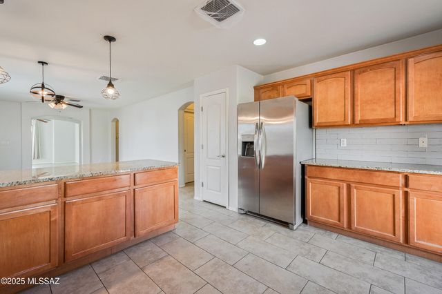 11838 W Thomas Arron Drive, Marana, AZ 85653