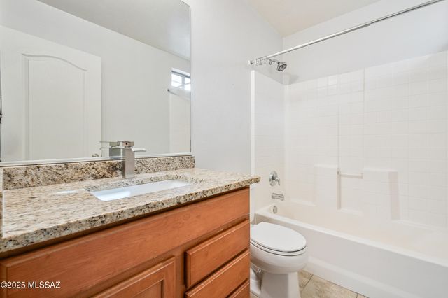 11838 W Thomas Arron Drive, Marana, AZ 85653