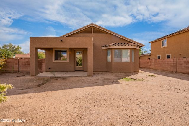 11838 W Thomas Arron Drive, Marana, AZ 85653