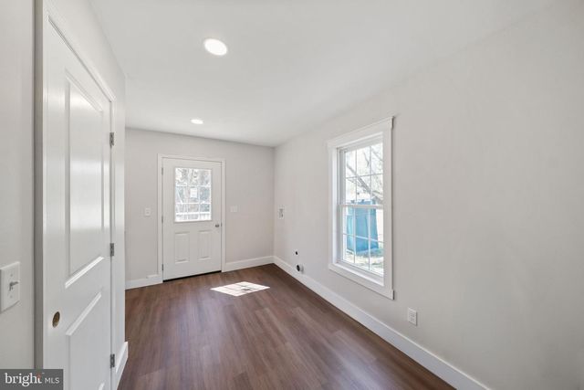 646 SANDY POINT RD, Heathsville, VA 22473