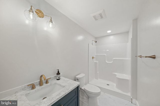 646 SANDY POINT RD, Heathsville, VA 22473