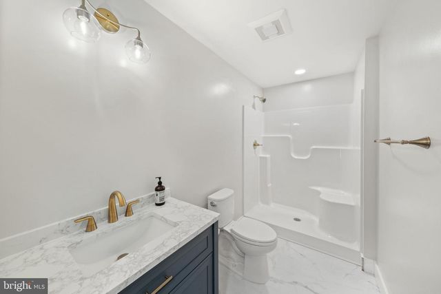 646 SANDY POINT RD, Heathsville, VA 22473