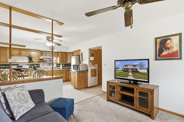 6223 W Hustis STREET, Milwaukee, WI 53223