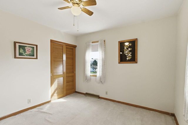 6223 W Hustis STREET, Milwaukee, WI 53223