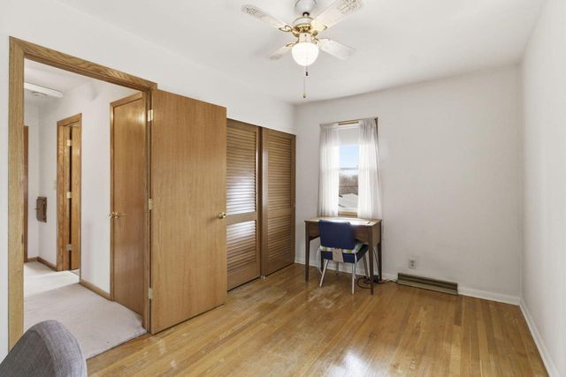 6223 W Hustis STREET, Milwaukee, WI 53223