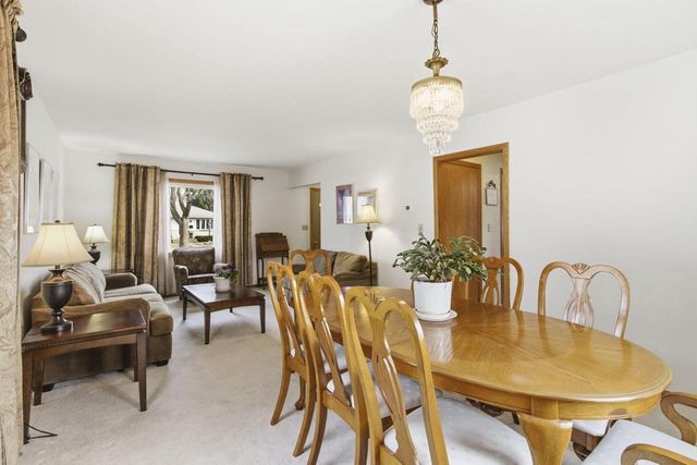 6223 W Hustis STREET, Milwaukee, WI 53223