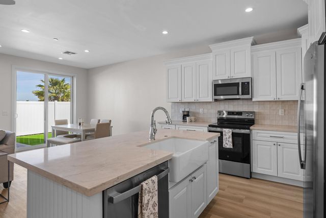 16714 E Almont Drive 2, Fountain Hills, AZ 85268