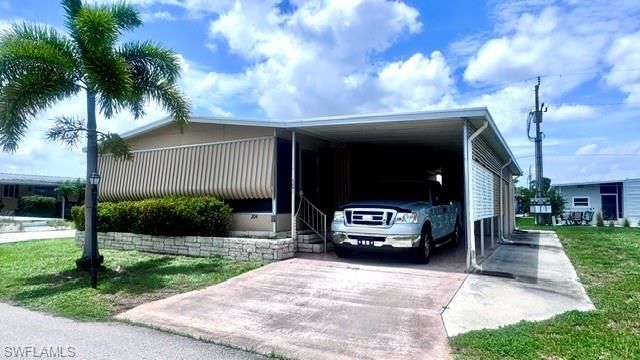 5509 Miles Standish LN, North Fort Myers, FL 33917