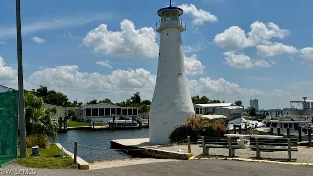 5509 Miles Standish LN, North Fort Myers, FL 33917
