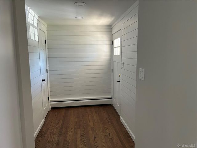 115 Lexington Avenue 1st Floor, West Babylon, NY 11704
