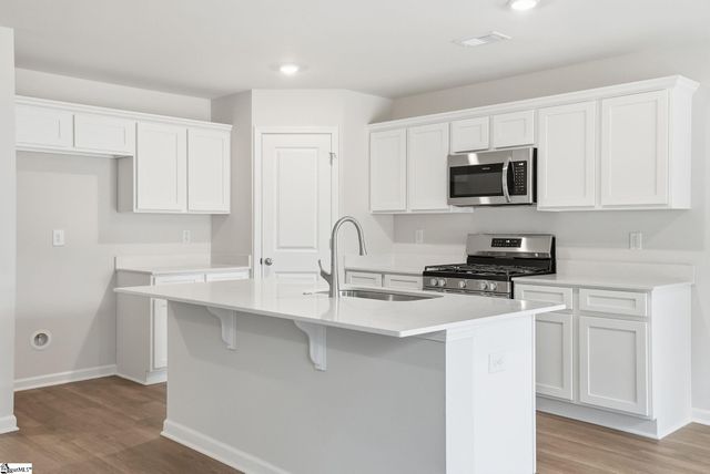 1012 S Welcome Road, Greenville, SC 29611