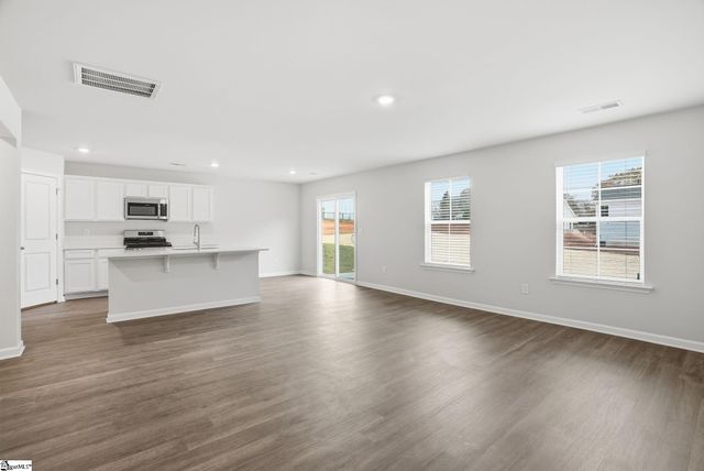 1012 S Welcome Road, Greenville, SC 29611