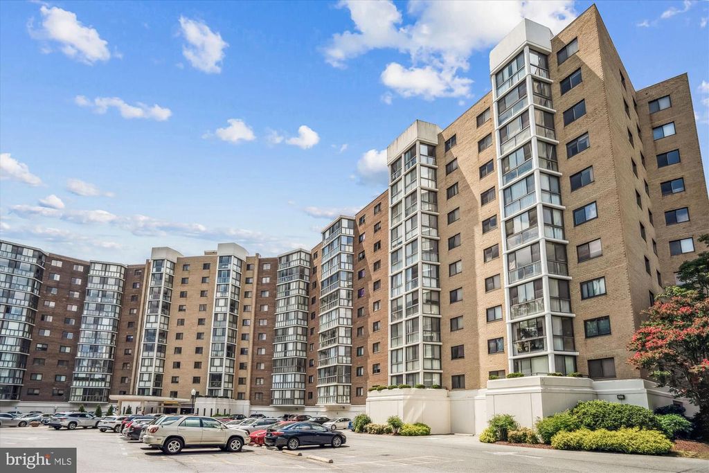 15115 INTERLACHEN DR #3-412, Silver Spring, MD 20906