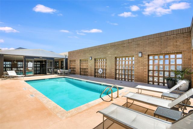 1122 Colorado ST 1902, Austin, TX 78701