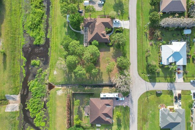 5464 NW Boydga Avenue, Port St. Lucie, FL 34986