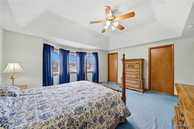 7196 Balla Drive, Wheatfield, NY 14120