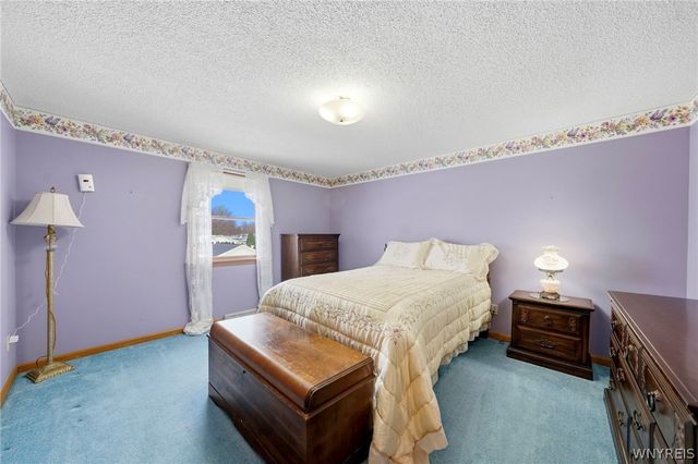 7196 Balla Drive, Wheatfield, NY 14120