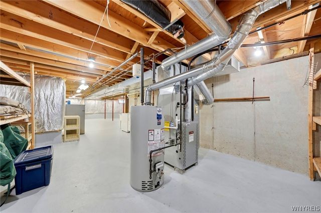 7196 Balla Drive, Wheatfield, NY 14120