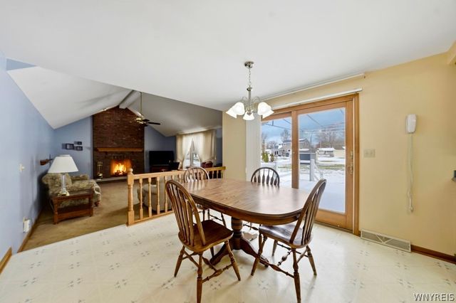 7196 Balla Drive, Wheatfield, NY 14120