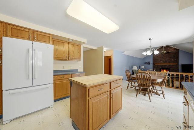 7196 Balla Drive, Wheatfield, NY 14120