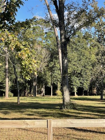 27110 Cherokee Lane, Magnolia, TX 77354