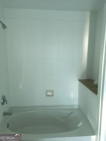 3324 Peachtree Road 2213, Atlanta, GA 30326