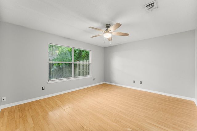 1329 White Blossom Lane, Fort Walton Beach, FL 32547