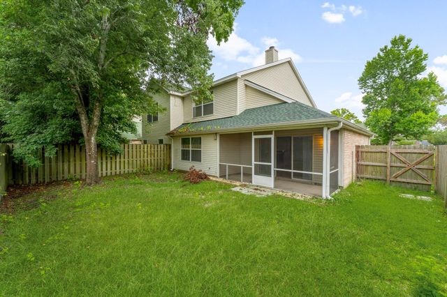 1329 White Blossom Lane, Fort Walton Beach, FL 32547