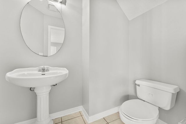 1329 White Blossom Lane, Fort Walton Beach, FL 32547