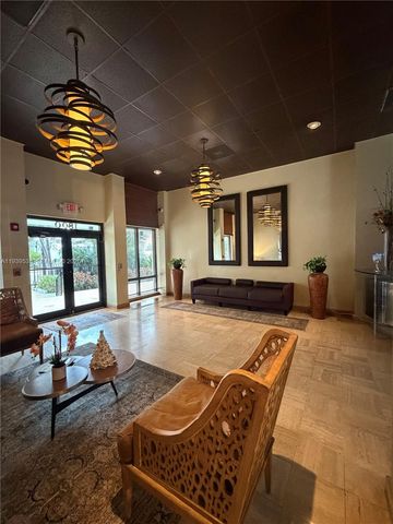 1800 Collins Ave 19B, Miami Beach, FL 33139