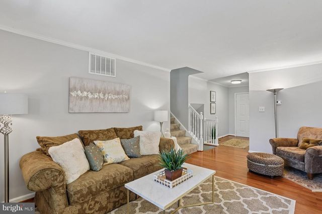 8405 FLOWER HILL, Gaithersburg, MD 20879