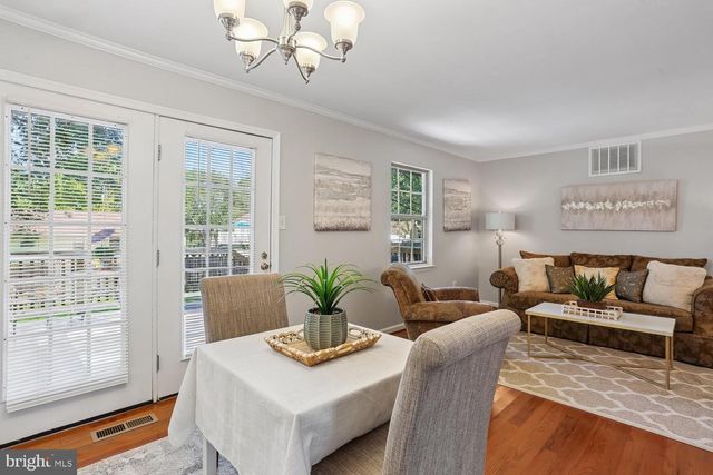 8405 FLOWER HILL, Gaithersburg, MD 20879
