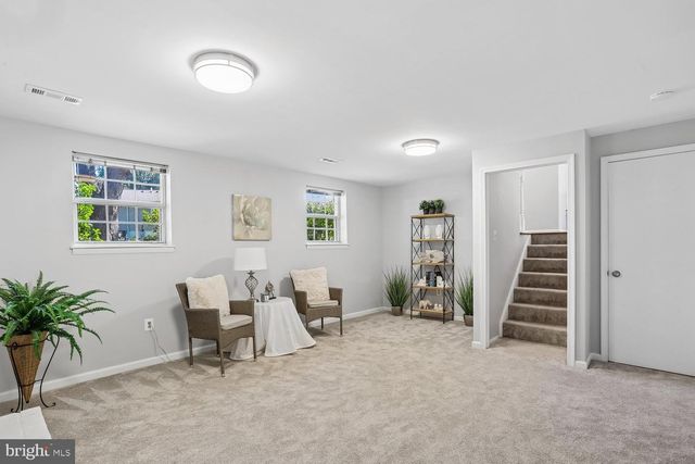 8405 FLOWER HILL, Gaithersburg, MD 20879