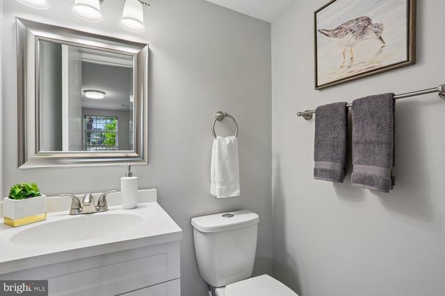 8405 FLOWER HILL, Gaithersburg, MD 20879