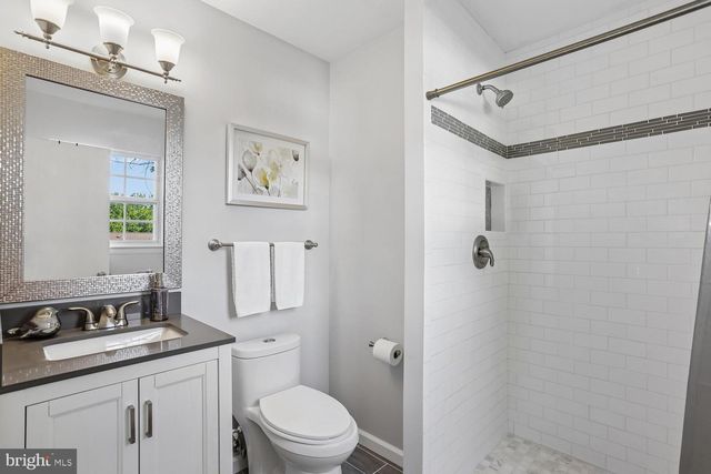 8405 FLOWER HILL, Gaithersburg, MD 20879